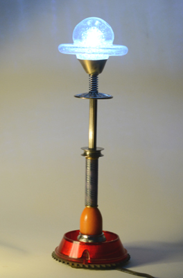 Topper 2024 is a work by artist Harry Anderson created from found objects and hand blown glass